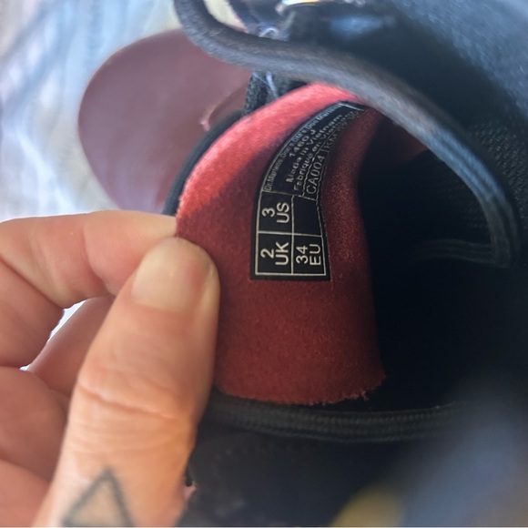 Dr. Martens Red Leather Boots youth 3 - Picture 4 of 4